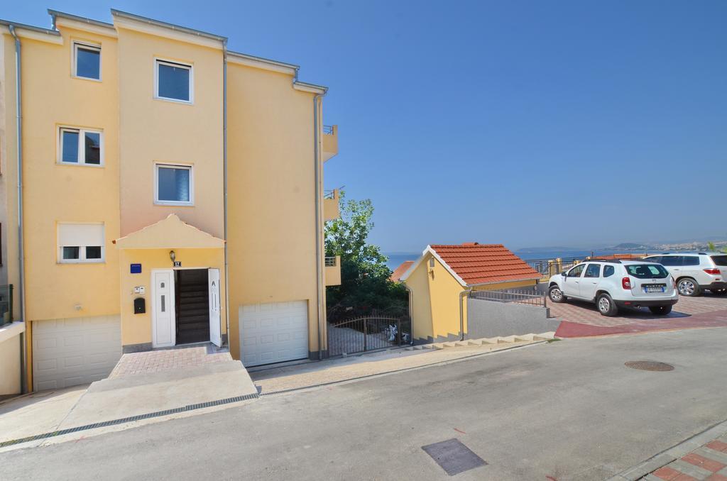 Apartments Max&Leon Podstrana Szoba fotó